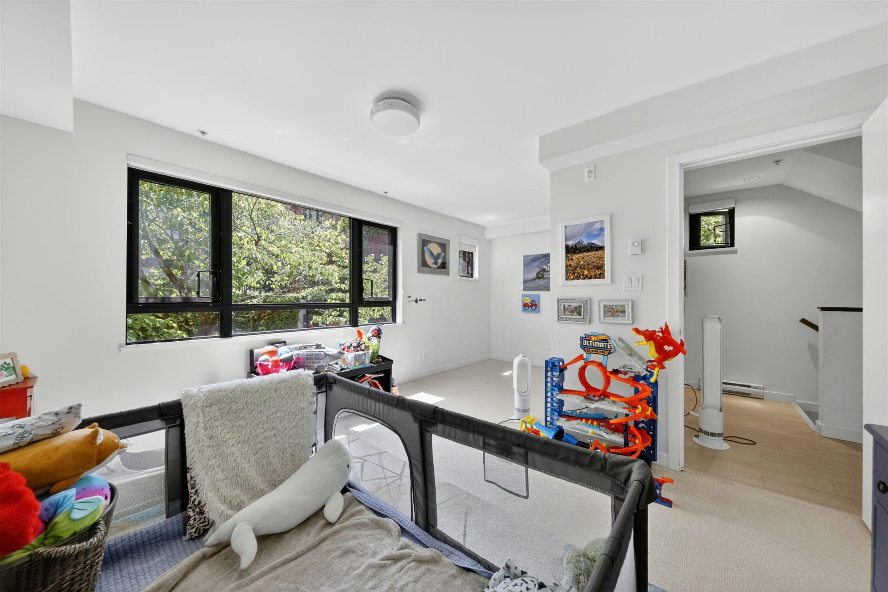 1088 W 7th Avenue, Vancouver, BC, V6H 0B5 - 25