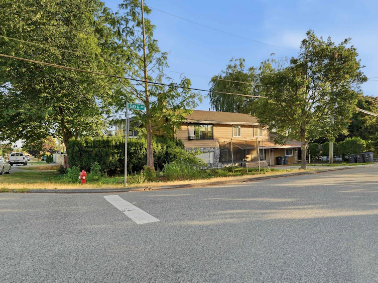 17886 59a Avenue, Surrey, BC, V3S 1R1 - 20