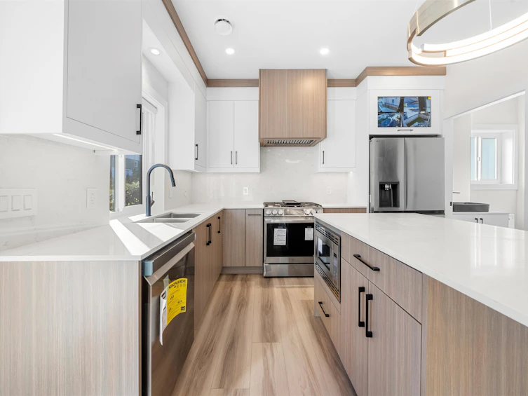 4318 Nanaimo Street, Vancouver, BC, V5N 5J1 - 12