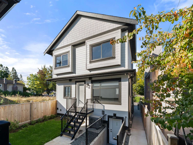 4318 Nanaimo Street, Vancouver, BC, V5N 5J1 - 36