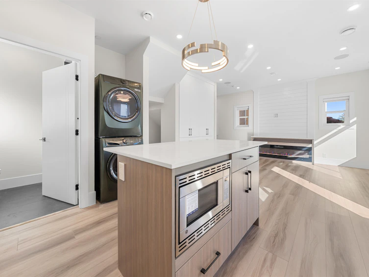 4318 Nanaimo Street, Vancouver, BC, V5N 5J1 - 15