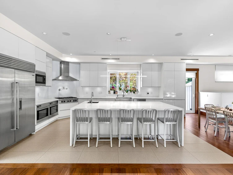 388 Hidhurst Place, West Vancouver, BC, V7S 1K1 - 13