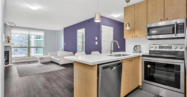 1104-819 Hamilton Street, Vancouver, BC, V6B 6M2