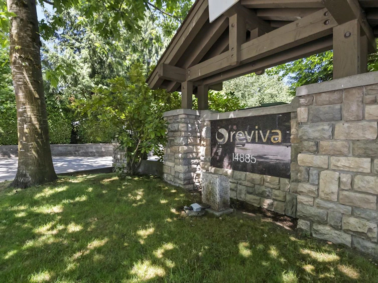 212-14885 105 Avenue, Surrey, BC, V3R 2V6
