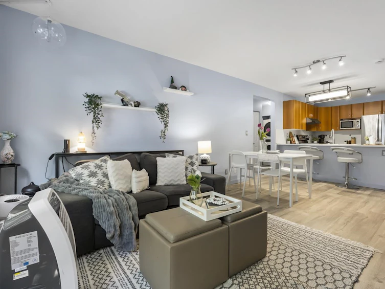 212-14885 105 Avenue, Surrey, BC, V3R 2V6 - 4