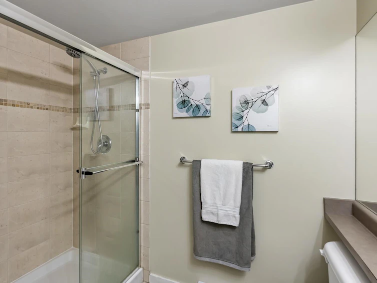 212-14885 105 Avenue, Surrey, BC, V3R 2V6 - 19