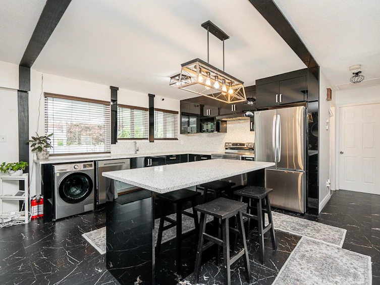 1121 Prairie Avenue, Port Coquitlam, BC, V3B 1S7 - 7