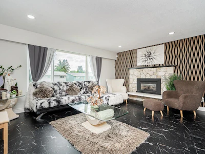 1121 Prairie Avenue - 4