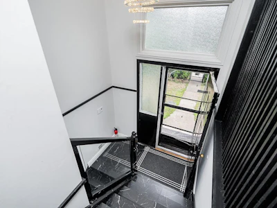 1121 Prairie Avenue - 3