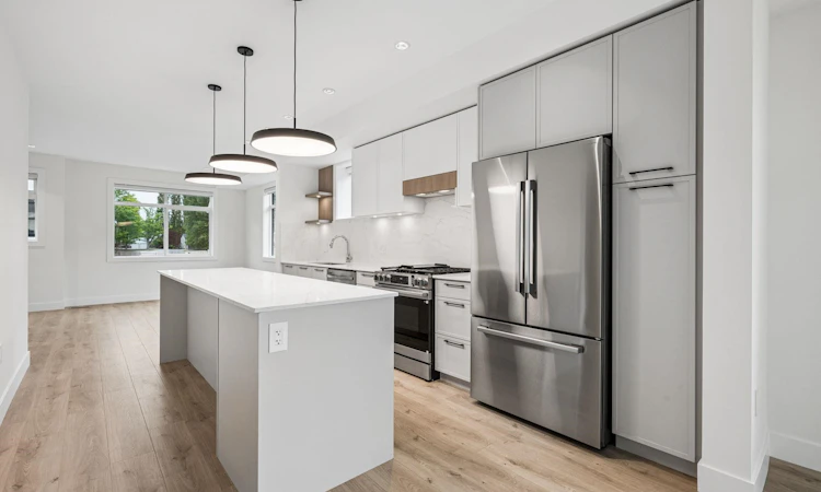 26-17429 59 Avenue