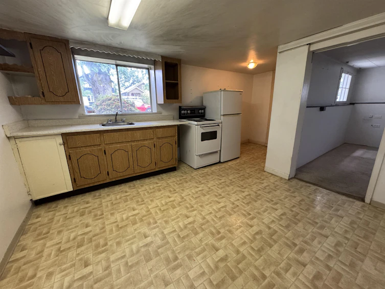 3481 W 10th Avenue, Vancouver, BC, V6R 2E7 - 14