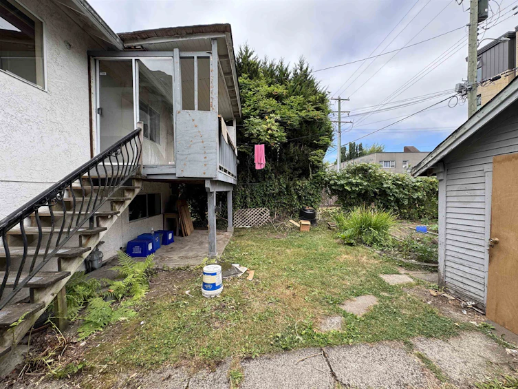 3481 W 10th Avenue, Vancouver, BC, V6R 2E7 - 5
