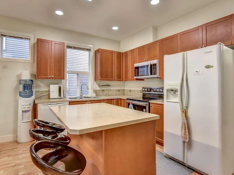 6914 190 Street, Surrey, BC, V4N 5P1 - 22