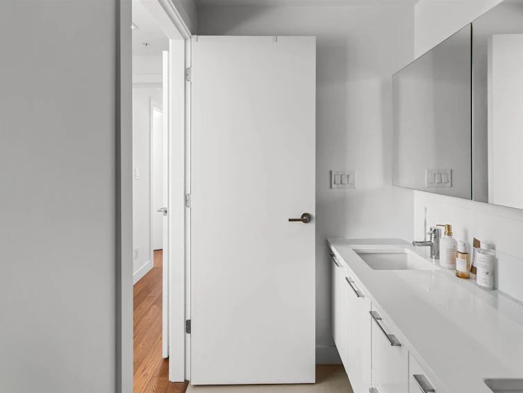 1001-108 E 1st Avenue, Vancouver, BC, V5T 0E4 - 14