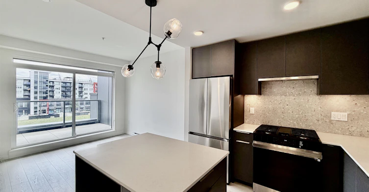 7936 206 Street, Langley, BC, V2Y 3X8 - 2