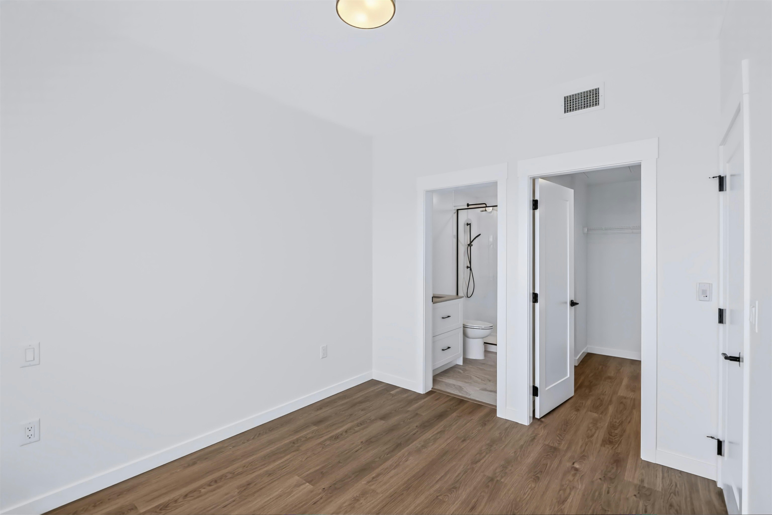 607-27215 Aldergrove Town Centre Drive, Langley, BC, V4W 3N7 - 17