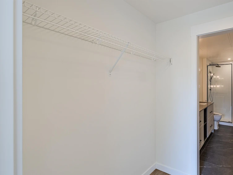 607-27215 Aldergrove Town Centre Drive, Langley, BC, V4W 3N7 - 16
