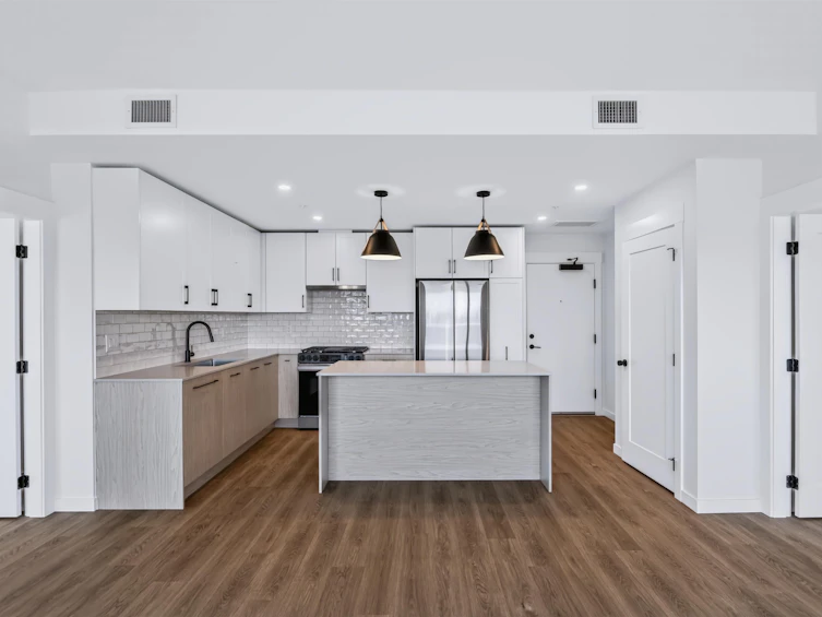 607-27215 Aldergrove Town Centre Drive, Langley, BC, V4W 3N7 - 9