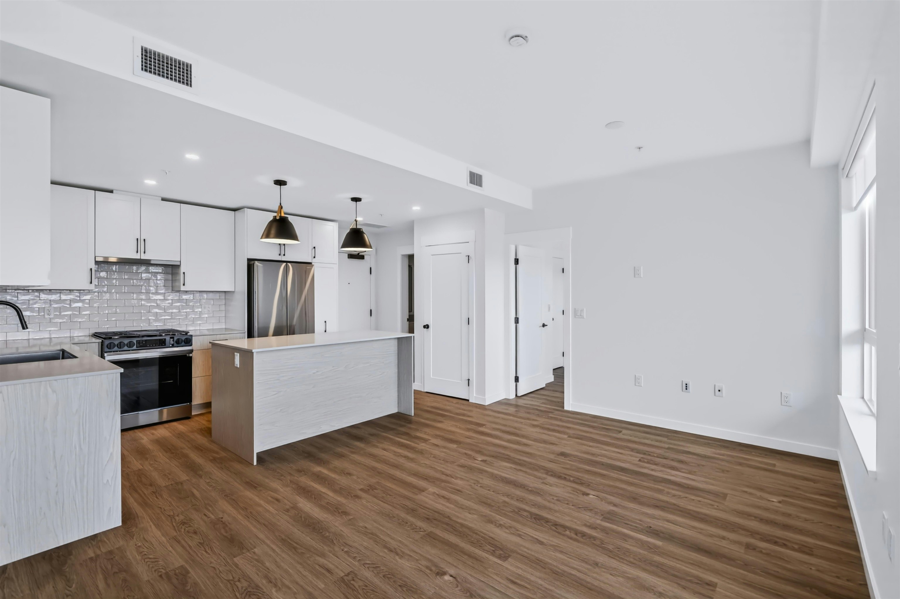 607-27215 Aldergrove Town Centre Drive, Langley, BC, V4W 3N7 - 10