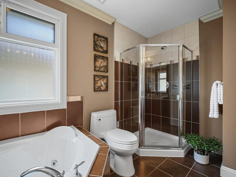 19375 73 Avenue, Surrey, BC, V4N 5Y1 - 24