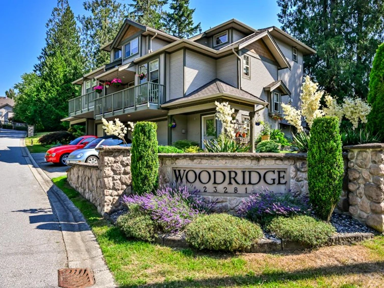 15-23281 Kanaka Way, Maple Ridge, BC, V2W 1Z2