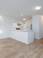 140 Shoreline Circle
