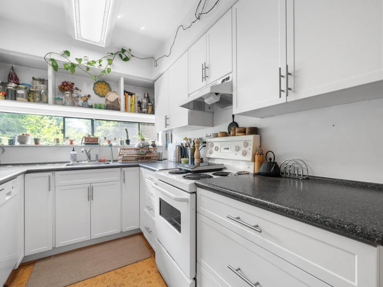214-2190 W 7th Avenue, Vancouver, BC, V6K 4K7 - 10