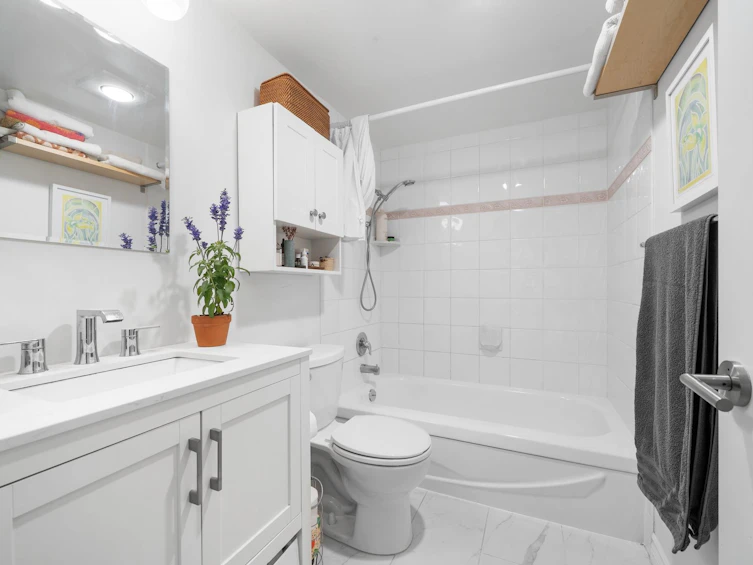 214-2190 W 7th Avenue, Vancouver, BC, V6K 4K7 - 15