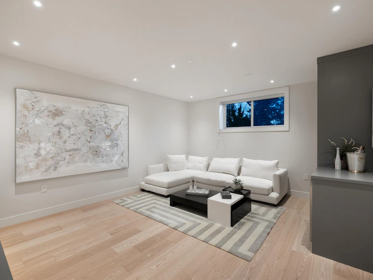 838 E 14th Street, North Vancouver, BC, V7L 2P6 - 33