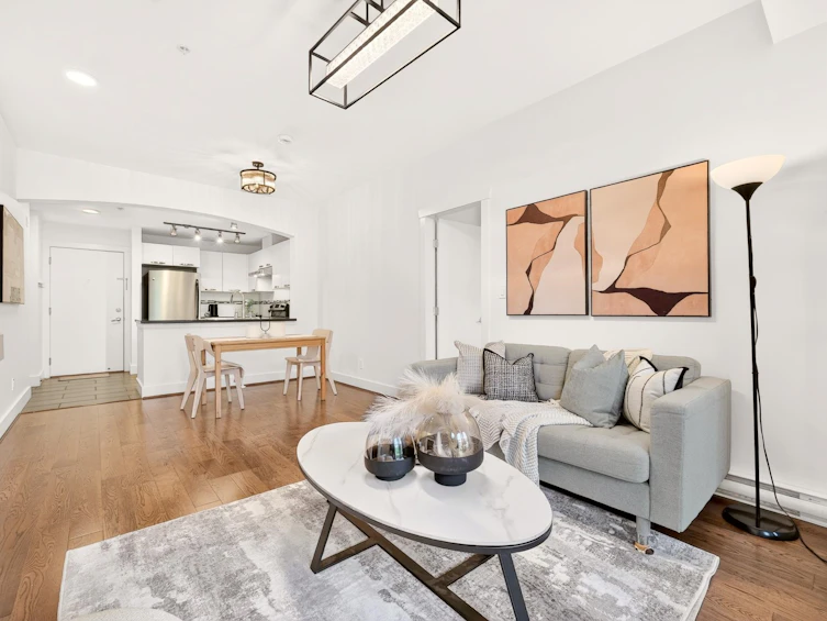 201-7428 Byrnepark Walk, Burnaby, BC, V3N 0B4 - 6