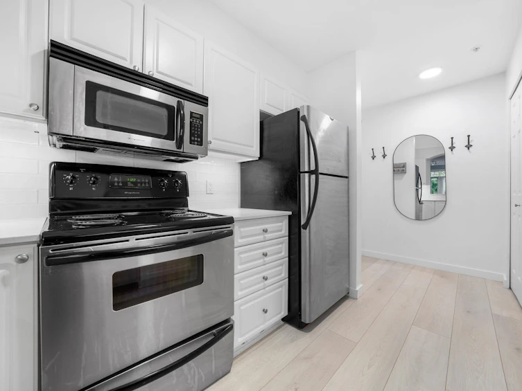 215-3600 Windcrest Drive, North Vancouver, BC, V7G 2S5 - 15