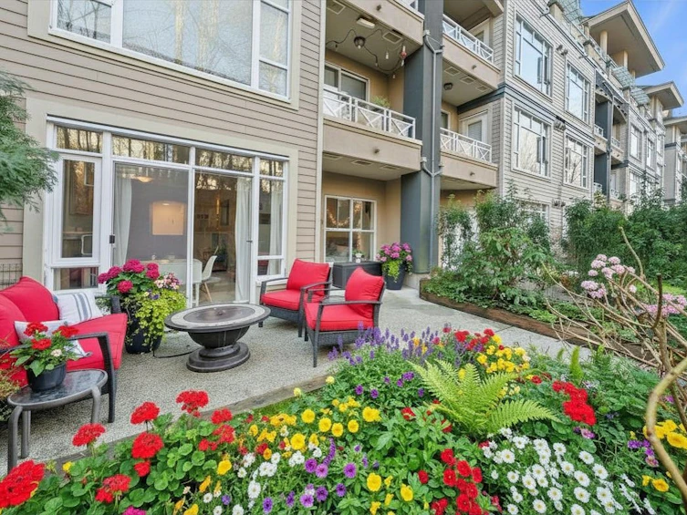 215-3600 Windcrest Drive, North Vancouver, BC, V7G 2S5