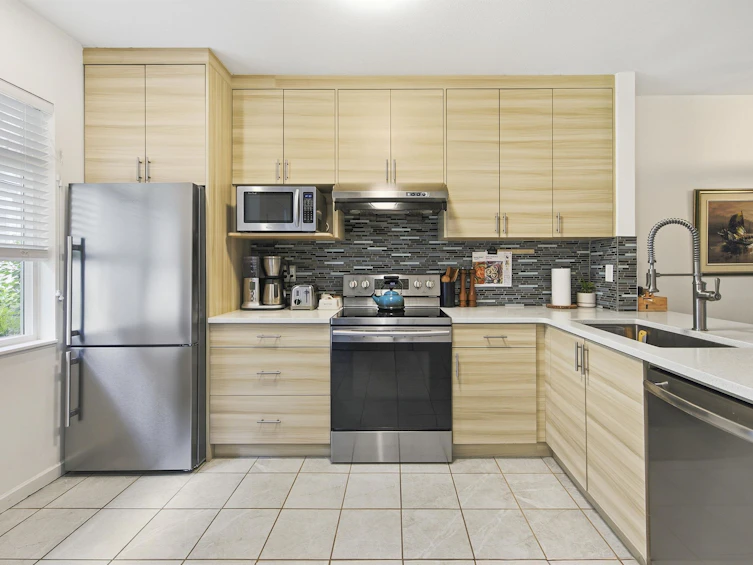8529 Jellicoe Street, Vancouver, BC, V5S 4T5 - 8
