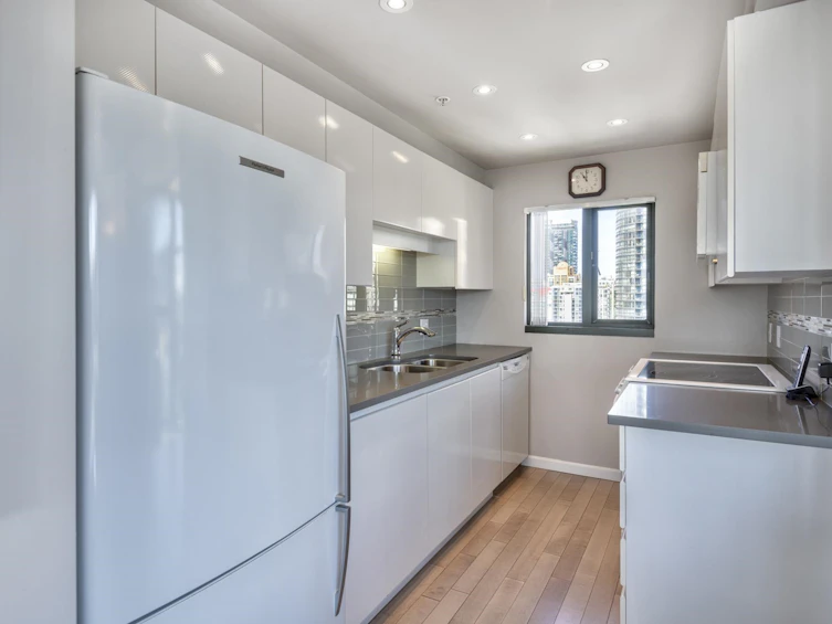 1905-1155 Homer Street, Vancouver, BC, V6B 5T5 - 9
