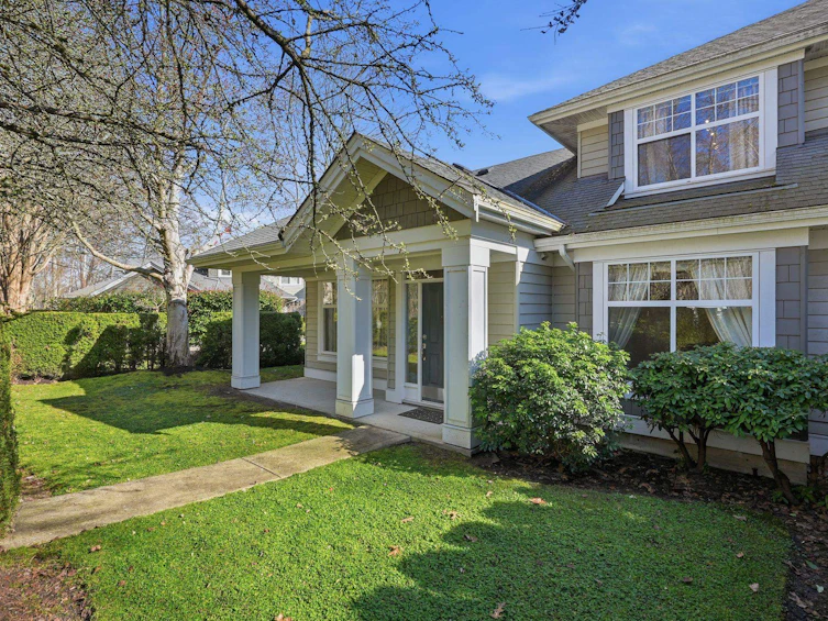 2-5900 Ferry Road, Delta, BC, V4K 5C3