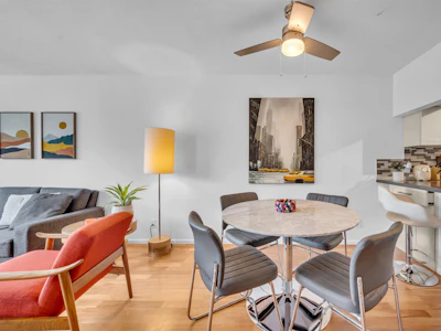 206-511 W 7th Avenue - 2