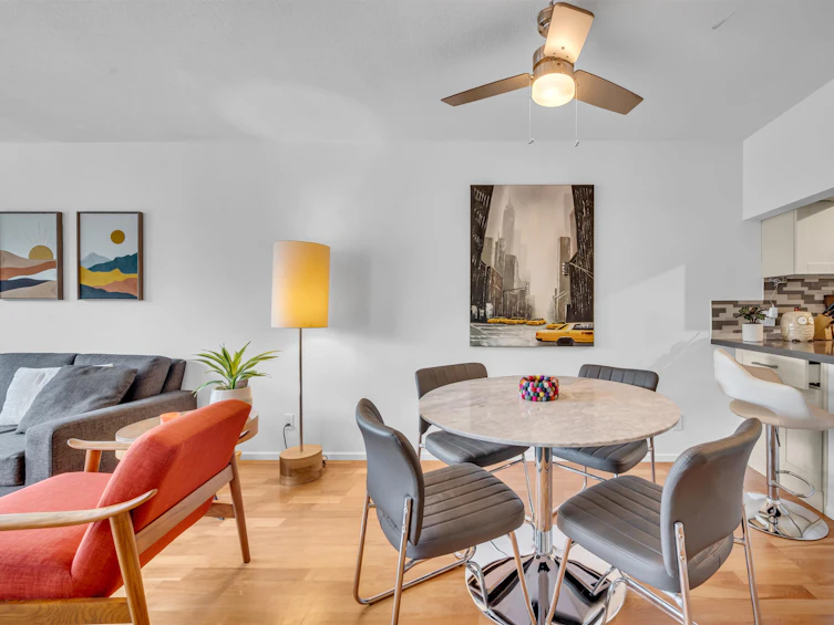 206-511 W 7th Avenue, Vancouver, BC, V5Z 4R2 - 2