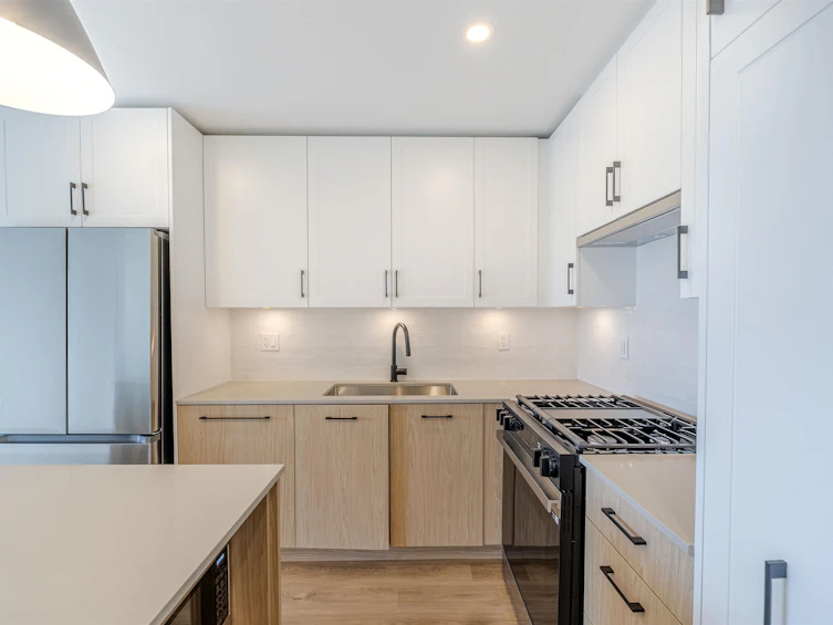 413-27218 Aldergrove Town Centre Drive, Langley, BC, V4W 3N7 - 6