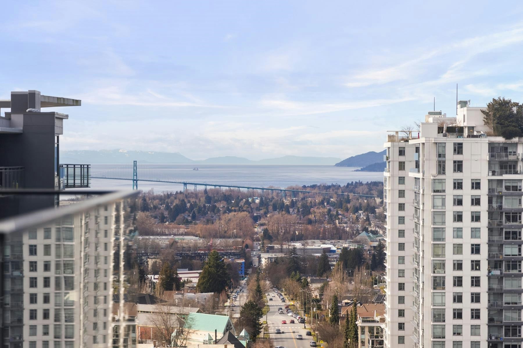1307-135 E 13th Street, North Vancouver, BC, V7L 0J8