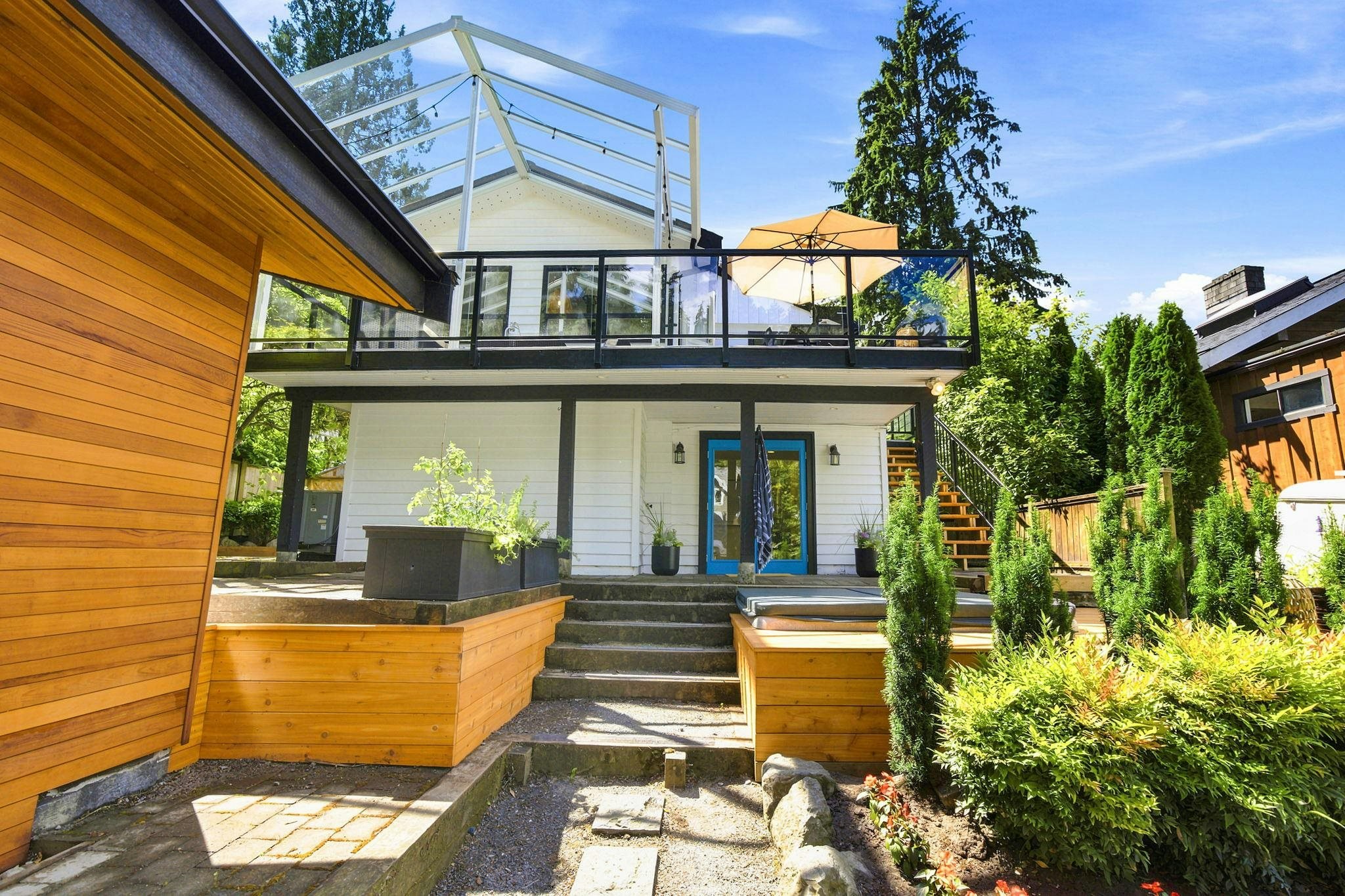 1942 Banbury Road, North Vancouver, BC, V7G 1W5