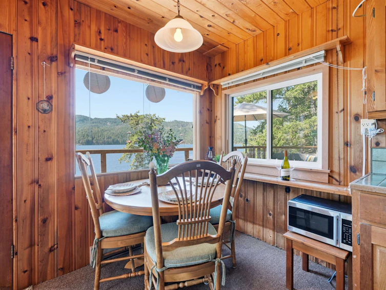 6075 Coracle Drive, Sechelt, BC, V7Z 0C9 - 9