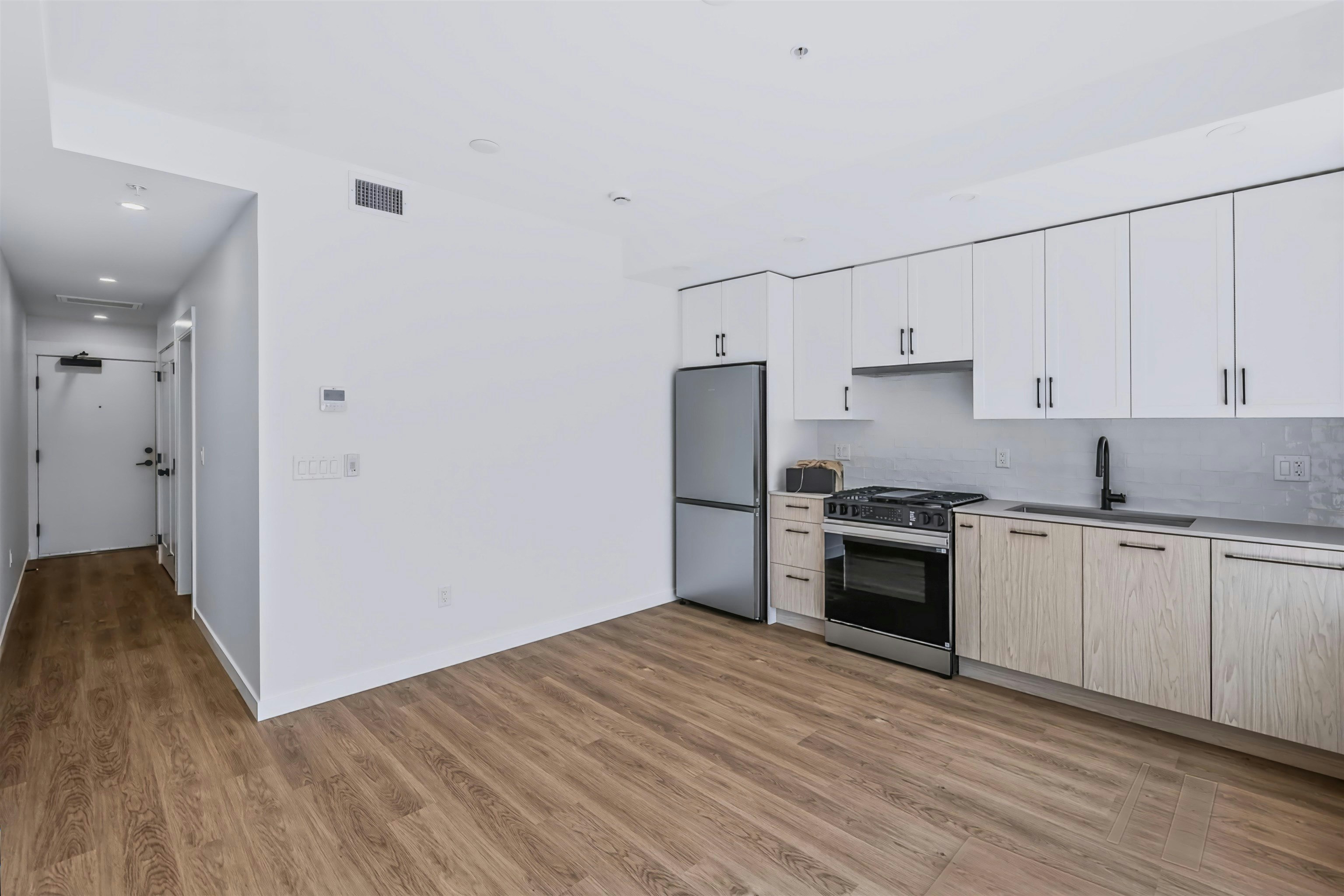 509-27218 Aldergrove Town Centre Drive, Langley, BC, V4W 3N7 - 5