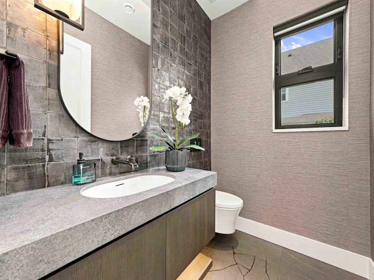 264 E 17th Avenue, Vancouver, BC, V5V 1A7 - 12