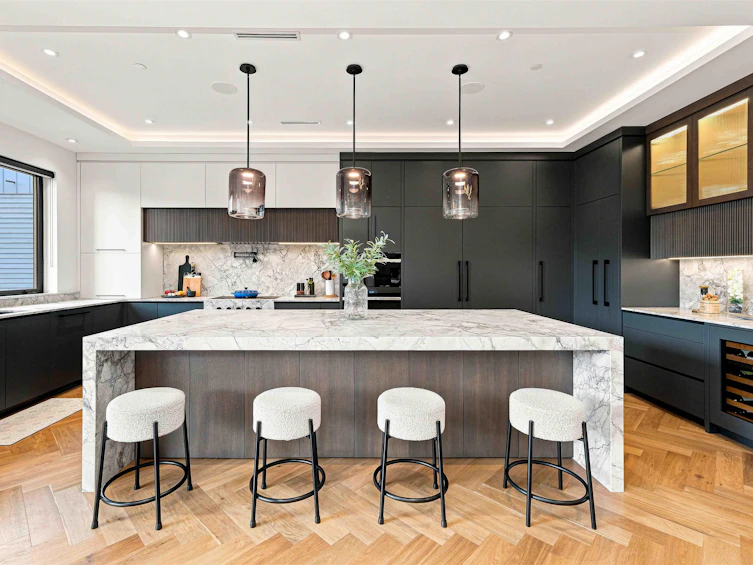 264 E 17th Avenue, Vancouver, BC, V5V 1A7 - 8