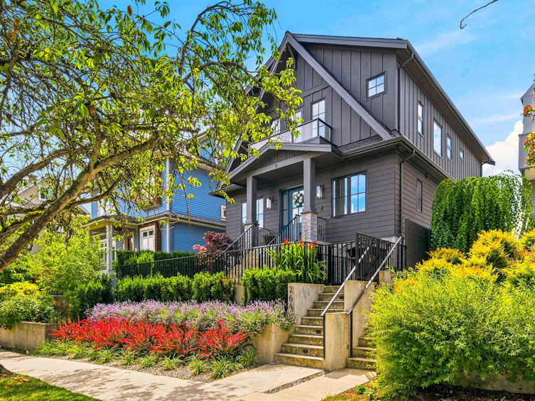264 E 17th Avenue, Vancouver, BC, V5V 1A7