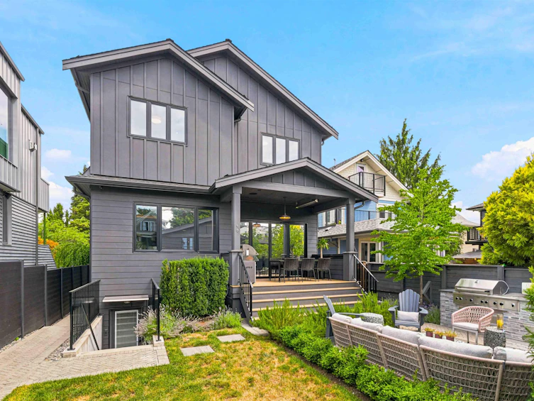 264 E 17th Avenue, Vancouver, BC, V5V 1A7 - 30
