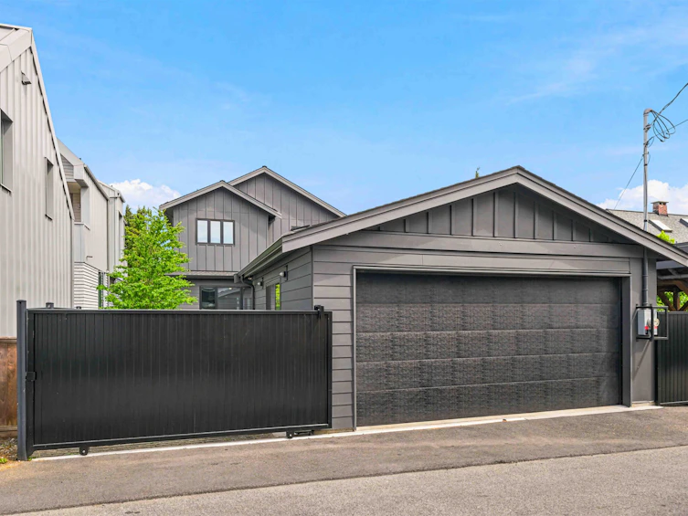 264 E 17th Avenue, Vancouver, BC, V5V 1A7 - 31