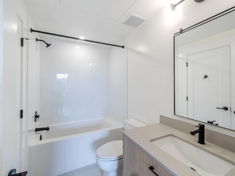 315-27218 Aldergrove Town Centre Drive, Langley, BC, V4W 3N7 - 16