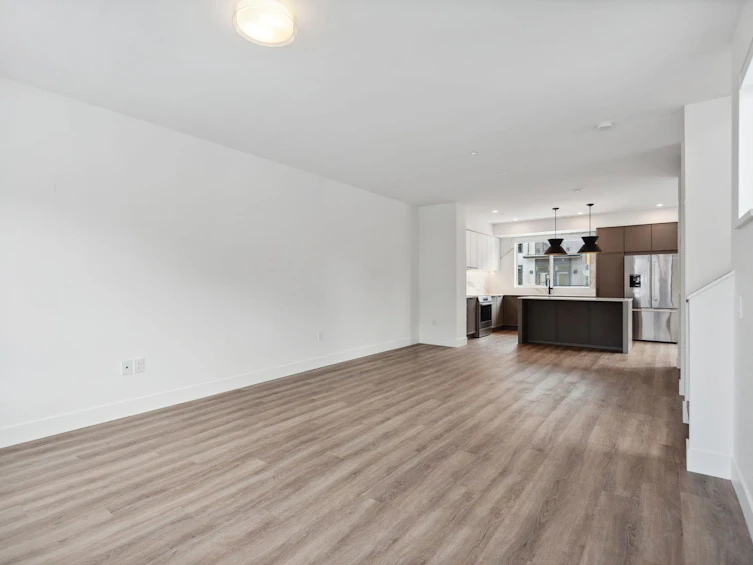 38073 Helm Way, Squamish, BC, V8B 1E6 - 14