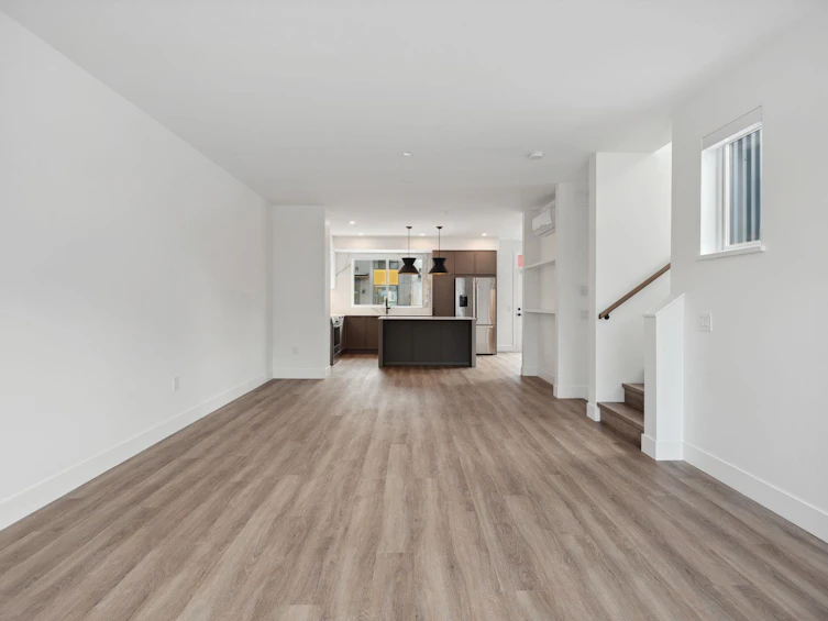 38073 Helm Way, Squamish, BC, V8B 1E6 - 13